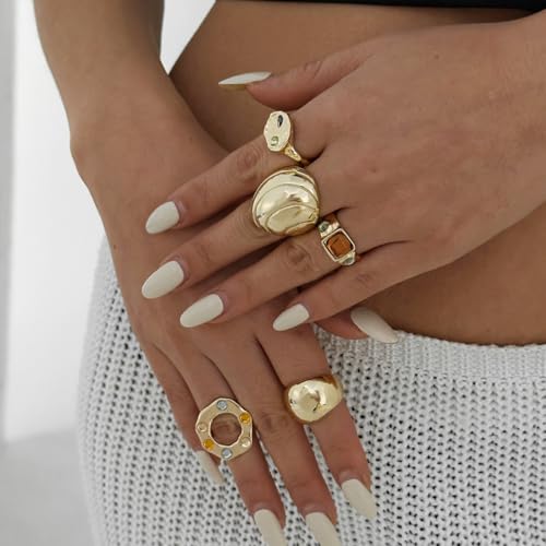 5Pcs Chunky Gold Rings for Women,Stackable Large Dome Knuckle Rings,Thick Gold Crystal Finger Rings Set Trendy Jewelry - color: Golden