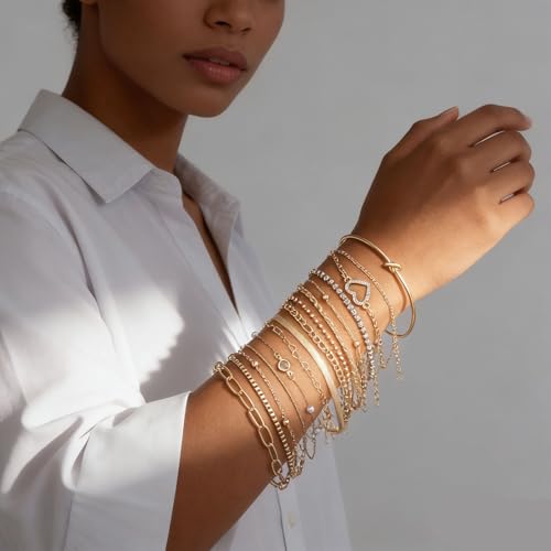 CHICUTIE Gold Bracelets for Women, Elegant 14K Gold Plated Dainty Bracelet set Trendy Link Chain Stackable Bracelets Pack Jewelry Gifts for Women - color: Gold