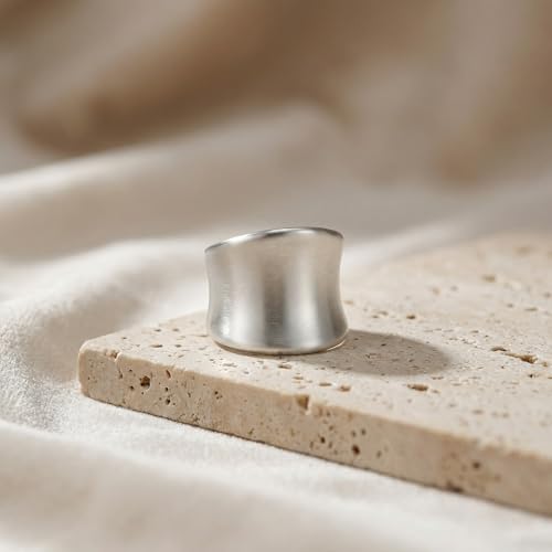 Chunky Rings for Women Gold and Silver Statement Rings Fashion Band Ring Cocktail Costume Jewelry Gift - color: Silver, size: 7