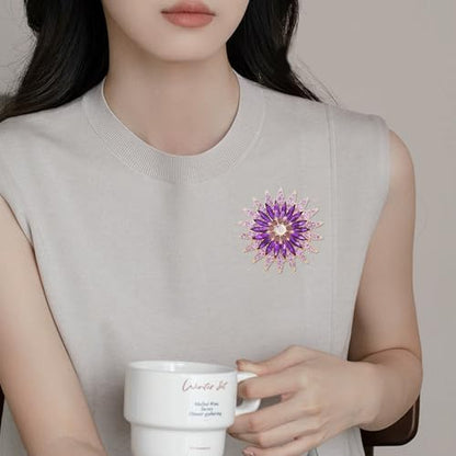 QCWN Large Flower Brooches and Pins for Women Vintage Rhinestone Sunflower Brooch Costume Jewelry Lapel Hat Pins for Wedding Dresses Bouquet Gifts - style: 1Pcs Purple Sunflower