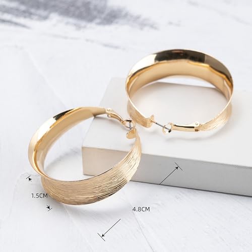Hoop Earrings for Women Wide Hoop Earrings Large Big Flat Huggie Hoops Earrings Trendy Chunky Hoops Earrings Statement Earrings Jewelry for Women - color: Gold Gold