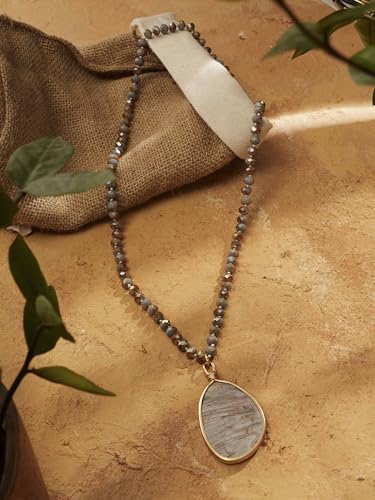 MINACHI Handmade Agate Pebble Pendant with Crystal Beads, Random Stone Shape, Vintage Women's Jewelry - style: Necklace R17-057