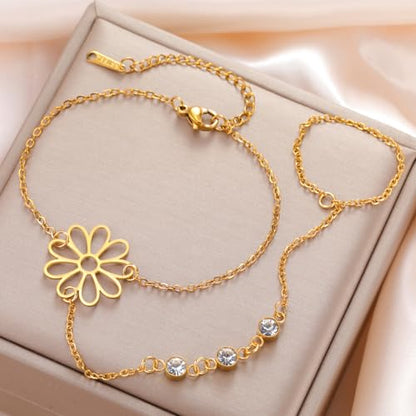 UNIFT Hand Chain Bracelets for Women Set Stainless Steel Adjustable Heart or Four-Leaf Clover Ring Chain Bracelet Trendy Dainty Jewelry Set Gifts - color: gold 3