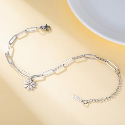 Dreamtimes Daisy Flower Anklets for Women Leaf Anklet Dainty Beach Anklet Jewelry Stainless Steel Adjustable Foot Chain Summer Boho Charm Foot Ankle Bracelet Jewelry - color: Daisy-Silver