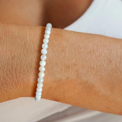 Crystal Beaded Bracelets for Women 4mm Clear Quartz Bead Handmade Gemstone Stretch Elastic Bracelet Natural Stone Crystal Healing Reiki Spiritual Jewelry Gifts - color: Moonstone, size: 4mm