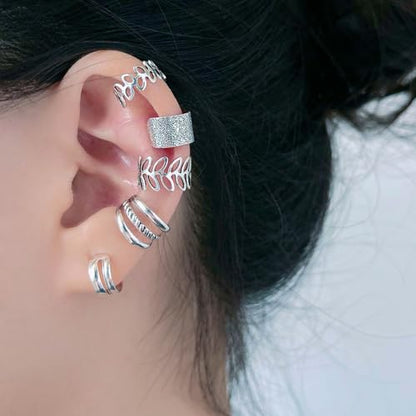 5 Pcs Gold Ear Cuffs for Women Non Piercing Ear Cuff Earrings Clip on Earring Set Huggie Hoop Earrings Cartilage Earrings Stack Jewelry for Women