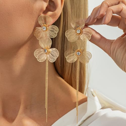 Gold Flower Tassel Dangle Earrings for Women,Boho Chunky Floral Long Fringe Statement Earring,Fashion Spring Jewelry Party Prom Accessories - color: Golden