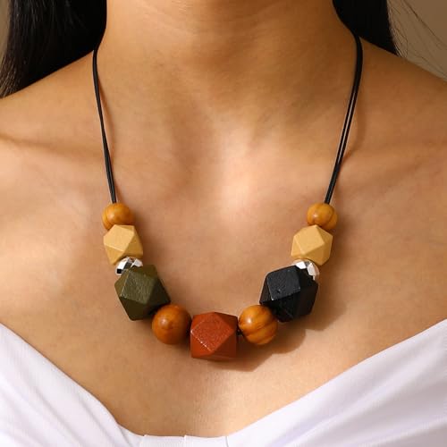 Boho Wooden Beaded Statement Necklace for Women, Geometric Chunky Wood Pendant Necklace, Tribal Ethnic Natural Fashion Jewelry for Vacation