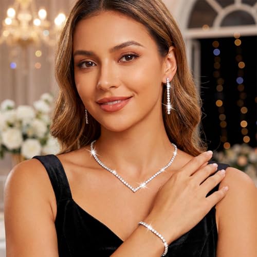 Unicra Rhinestone Bridal Wedding Jewelry Set Silver Necklace Earrings Bracelet Sets Prom Formal Costume Jewelry Sets for Women and Brides - color: Silver