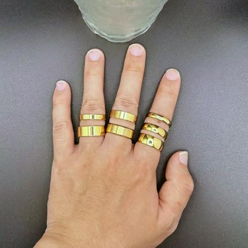 7Pcs Classic Gold Men's Wedding Rings Set,4mm 6mm 8mm Stainless Steel Silver Band Ring for Men Women,18K Gold Plated Band Rings,Comfort Fit Size 6 to 11 - style: Gold 7-piece set
