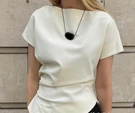 YELLOWPEACH Chunky Red Pebble Pendant Necklace for Women Minimalist Stone Gemstone Adjustable Charm Necklace - color: Black