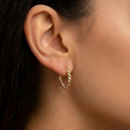 SUENA BARCELONA 14K Gold Plated Twisted Hoop Earrings for Women – 15mm (0.6”) Small Dainty Chunky Hoops, Lightweight Hypoallergenic Rope Huggie Earrings, Secure Snap Closure | Spain Mediterranean Style, Elegant Gift for Her