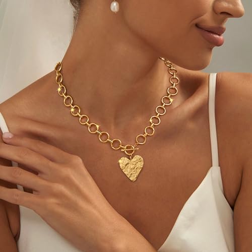 Carffordo Gold Cross Necklaces for Women, Chunky 14K Gold Plated Necklace | Statement Cross Pendant Necklace with Toggle Clasp, Hypoallergenic Waterproof Bold Chain, Trendy Charm Jewelry Gift for Her - color: heart