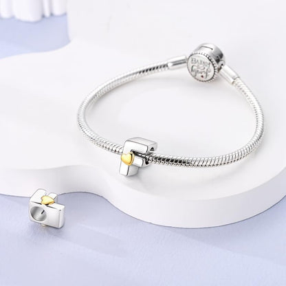 Women 925 Sterling Silver Charms A-Z Heart Letters Beads Pendant for Bracelets Women Fit Pandora Bracelets Hypoallergenic Beads - color: F