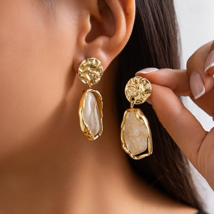 Irregular Crystal Dangle Earrings for Women Gold Textured Gemstone Earrings Geometric Acrylic Stud Earring Jewelry Gift - color: White