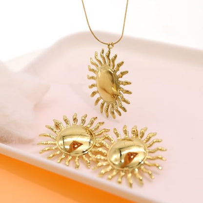 JNF Cute Shell Conch Boho Charm Necklace for Women Sun Moon Star Coin Heart Flower Boot Bow Charms Necklaces Summer Beach Jewelry - color: sun necklace earrings set