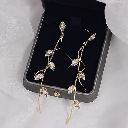 Crystal Wedding Earrings for Bridal Bridesmaid,Bride Drop Earrings Gold Chandelier Dangle Earrings for Women,Cubic Zirconia Rhinestone Dangling Earrings Prom Party Jewelry Gifts - color: Gold