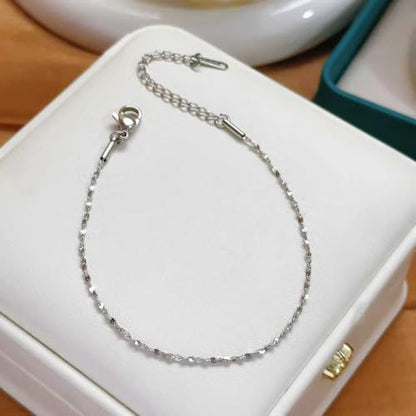 Minimalist Chain Bracelet, Sparkling Dainty Star Chain Jewelry | A chain bracelet made from durable stainless steel. Its reflective, textured design adds a touch of refined elegance. - color: Silver