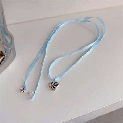 Pearl Ribbon Bow Choker Necklaces Y2k Coquette Necklace for Women - color: Blue