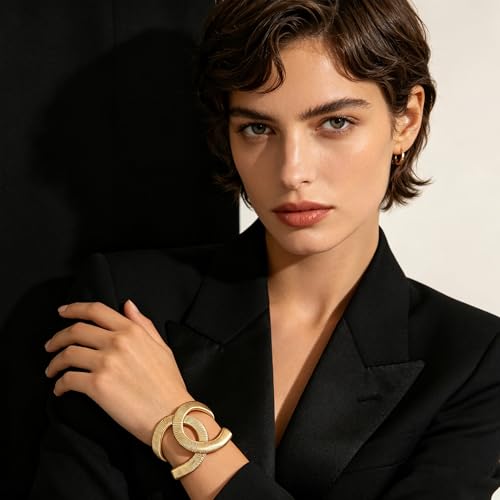 CJIAYUJEW Chunky Gold Cuff Bracelets for Women Exaggerated Geometric Leaf Open Wide Bracelets Trendy Retro Adjustable Party Jewelry Accessaries - color: spring hollow