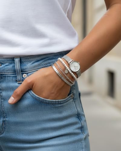 Joo&Rind Gold Bangle Bracelets for Women 18K Gold Plated Stainless Steel Bracelet Oval Hinged Bangles for Small Wrists Non Tarnish Waterproof with Cubic Zirconia Jewelry Gift for Everyday Wear Birthday - color: Square Non Zirconia-Silver