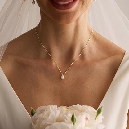 Pearl Necklaces for Women Trendy,Dainty Pearl Pendant Necklace | 14k Gold Plated Elegant Pearl Necklace,Simple Pearl Pendant,Dainty Gold Jewelry,Waterproof Summer Bridal Wedding Accessories - color: GOLD-6