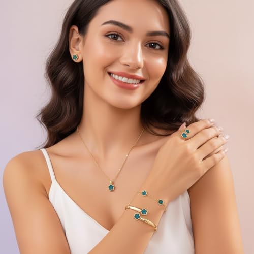 Clover Jewelry Set for Women Non Tarnish Gold-Tone Five Leaf Clover Necklace, Earrings, Ring, Bracelet Fashion Simple Floral Jewelry Set - color: Green