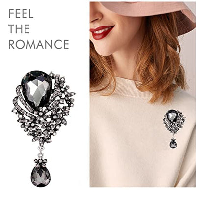 seven wolves Women Crystal Bouquet Brooch Pin All-Match Accessories Rhinestone Brooches and Pins - color: Black B