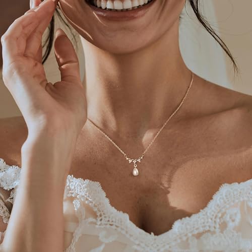 Pearl Necklaces for Women Trendy,Dainty Pearl Pendant Necklace | 14k Gold Plated Elegant Pearl Necklace,Simple Pearl Pendant,Dainty Gold Jewelry,Waterproof Summer Bridal Wedding Accessories - color: GOLD-9