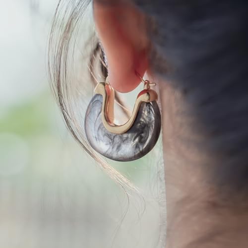 Chunky Gold Resin Hoop Earrings Leverback Statement Huggie Hoops Dangle Drop Dressy Earring Prom Festival Vacation Jewelry for Women - color: Black, size: Drop