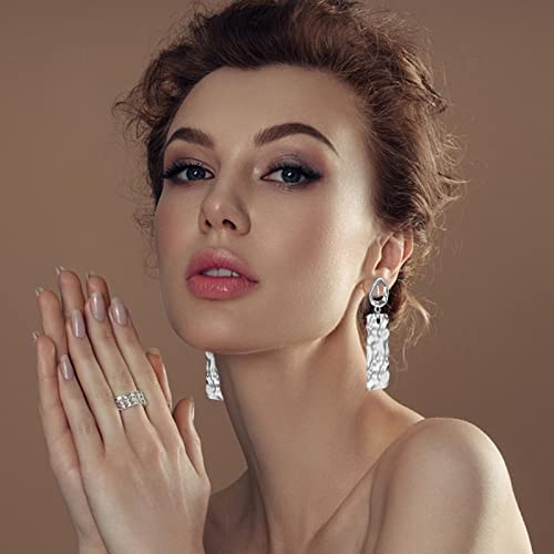 Women's Statement Clip-On Earrings Hypoallergenic Lightweight Clip Earrings - color: silver geometry