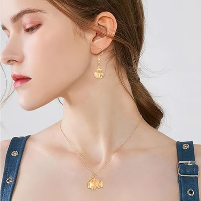 MARFOREVER 120 PCS Summer Beach Charms for Jewelry Making Sea Animal Charm | Assorted KC Gold Ocean Life Charm Pendants, Starfish Seashell Conch Charms, DIY Bracelet Necklace Earrings Making Crafting
