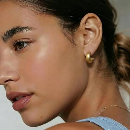 Sonateomber Gold Chunky Crystal Hoop Earrings for Women, Trendy Statement Sparkly CZ Rhinestone Thick Open Hoops Earings Hypoallergenic Wedding Prom Everyday Accessories Fashion Jewelry Gift - color: Matte Gold