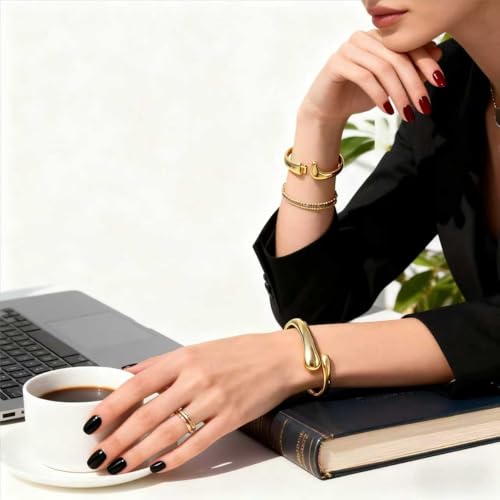 Exquisite and Stylish Gold Bracelet, Fashion Jewelry, Women's Gold Accessories – Ideal Gift for Mom, Wife or Girlfriend - style: Multi-layer lace pattern hollow C-shaped bracelet