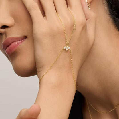AceFun 1PC Gold Hand Chain Bracelet for Women Rhinestones Crown Pearls Beads Finger Ring Bracelets Trendy Dainty Simple Waterproof Bracelet Fashion Body Jewelry for Ladies - color: Crown