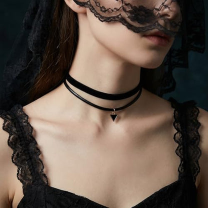 Ouligay 6 PCS Black Choker Necklace for Women, Gothic Choker Necklaces Adjustable Classic Goth Chokers Accessories Lace Chokers 90s Outfits for Women Goth Jewelry Clothes Accessories