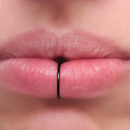Fake Nose Ring Hoop Double Fake Septum Rings Fake Nose Piercing Clip on Earring Hoops Faux Nose Rings Lip Ring - color: style -D4 -black