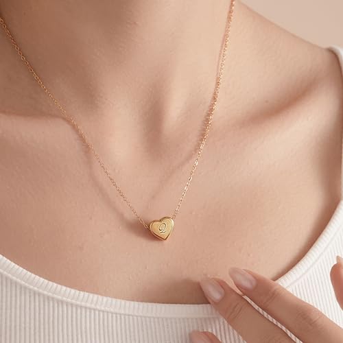 18k Gold Plated Heart Pendant Letter Necklaces for Girls Stainless Steel Initial Necklace for Women Birthday Gifts for Girls Women - color: Brushed Gold, style: Letter Q