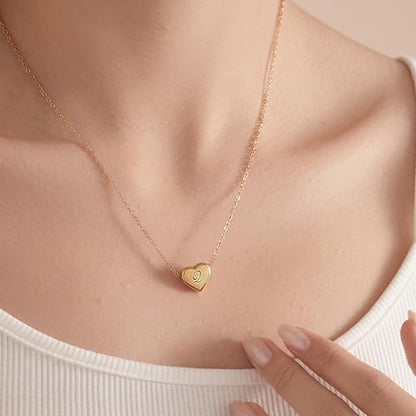 18k Gold Plated Heart Pendant Letter Necklaces for Girls Stainless Steel Initial Necklace for Women Birthday Gifts for Girls Women - color: Brushed Gold, style: Letter Q