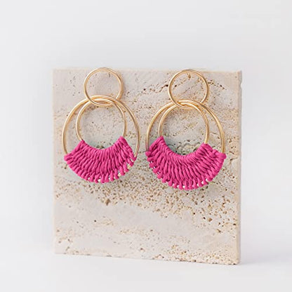 Raffia Hoop Earrings for Women Fun Boho Summer Beach Earrings Lightweight Handmade Straw Wicker Rattan Dangle Earrings Statement Geometric Round Drop Earrings - color: Hot Pink - Round