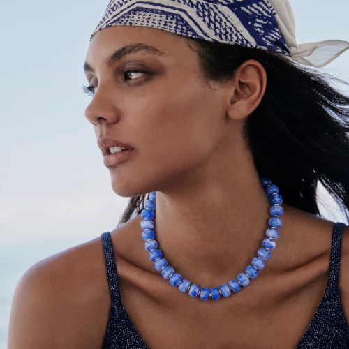 Chunky Beads Necklace for Women Trendy Gold Puffy Heart Choker Necklace Colorful Resin Beaded Heart Pendant Necklaces Statement Jewelry - color: Round-Light Blue