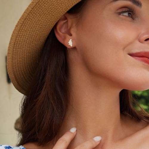 Crystal Leaf Cartilage Tiny Stud Earrings Stainless Steel Cubic Zirconia Leaves Flower Screw Flat Back Tragus Helix Studs Earring for Women Girls Men Dainty Jewelry Gifts 18G - color: Gold