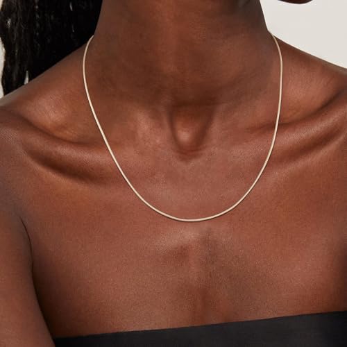 925 Sterling Silver Chain Necklace for Women - 1mm 1.5mm 2mm Snake Chain Necklace Smooth Sturdy Jewelry Gift Size 16/18/20/22 Inches - color: 1.5mm, size: 18+2"