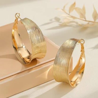 Large Gold Hoop Earrings Lightweight big Earrings for Women Silver Chunky Earrings Big Hoop Earrings for Wedding 70s Jewelry