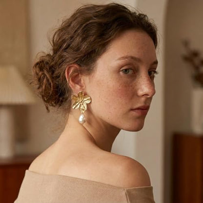 Chunky Gold Plated Flower Statement Drop Earrings for Women | Hypoallergenic 18K Gold Plated Textured Petal Wing, Large Statement Dangle Earrings for Wedding Party - color: Gold Flower Pearl-2