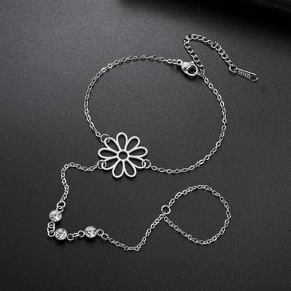 UNIFT Hand Chain Bracelets for Women Set Stainless Steel Adjustable Heart or Four-Leaf Clover Ring Chain Bracelet Trendy Dainty Jewelry Set Gifts - color: silver 3