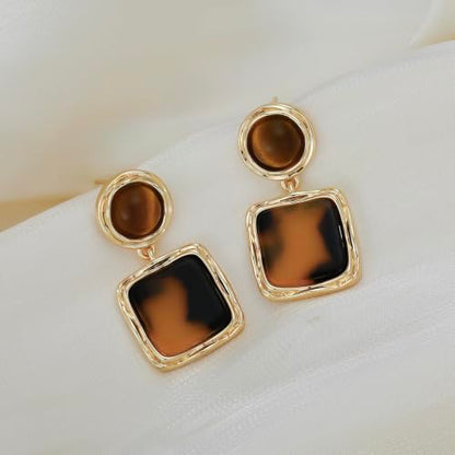 Dr's gift Chunky Leopard Print Earrings for Women 14K Gold Plated Statement Huggie Hoop Earrings Brown Acrylic Tortoise Resin Cheetah Trendy Jewelry - color: Leopard stud