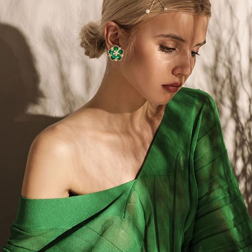 Bohemian Sparkly Crystal Flower Sliver Lightweight Stud Earrings Peach Blossom Rhinestone Floral Dangle Earrings For Women Jewelry Gifts - color: Green