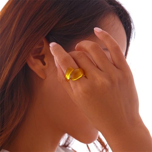 Chunky Resin Twist Stackable Ring for Women,Boho Cute Multicolor Thick Acrylic Statement Ring Trendy Aesthetic Y2k Colorful Knuckle Finger Jewelry - color: Yellow