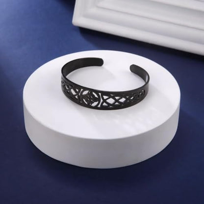 Irish Knot Cuff Bracelet Retro Celtic Bangle for Men Women | Hollow Celtic Irish Knot design, 3 colors, wear-resistant stainless steel for daily wear of men women - color: black